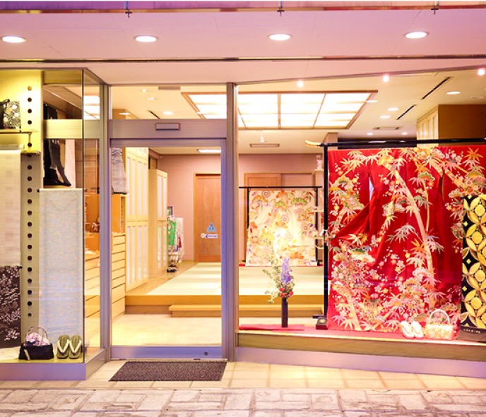 呉服店オーナー自身が開発・運用中